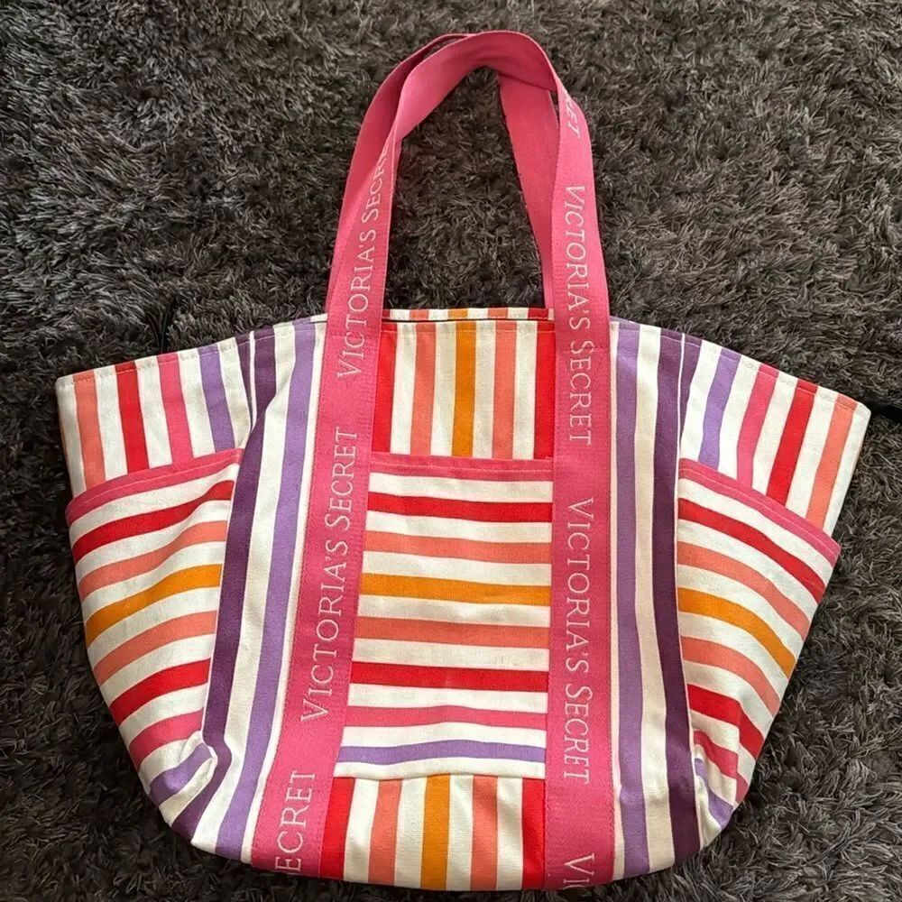 oversized, Victoria's Secret Beach bag with zipper closure Never used